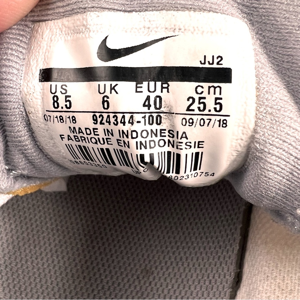 Nike Shoes Womens White 8.5 Flex Essential TR Running Training Gym - Picture 7 of 9